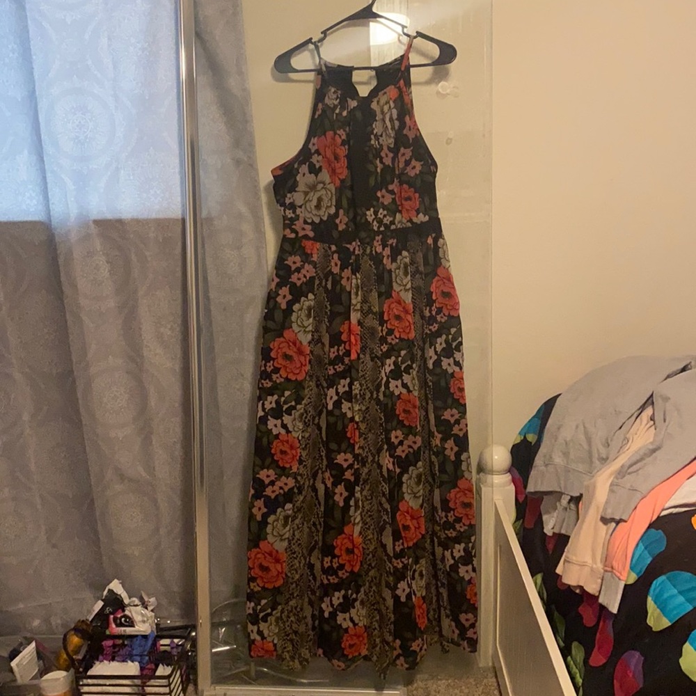 Maxi dress